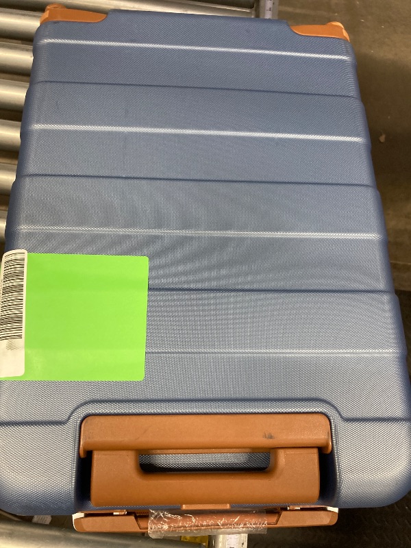 Photo 1 of ******No wheels******

Joyway Carry on Luggage 20 in Carry-on Suitcase with Spinner Wheels Hardside 3PCS Set with TSA Lock-Ice Blue
