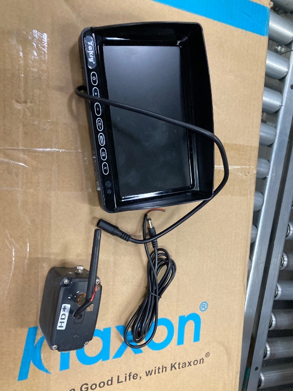 Photo 1 of **MISSING PARTS***Wireless RV Backup Camera, DOUXURY IP69 Waterproof 170° Wide View Angle HD 1080P Rear View Camera + HD LCD 7" Monitor, Digital Wireless Camera System for RV Truck 5th Wheel Trailer Pickup Camper Bus