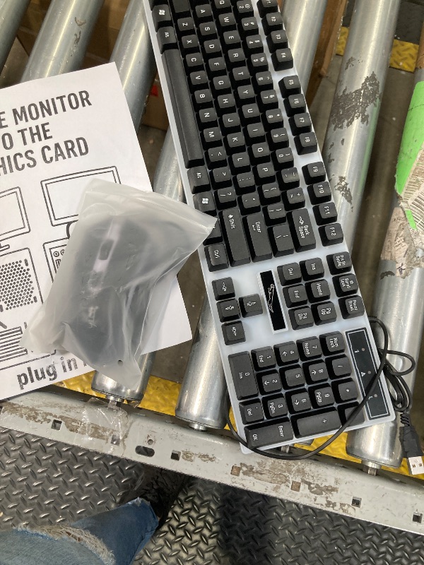 Photo 1 of ***PARTS ONLY***
Foxtec Gaming PC Desktop, Intel Core i7 up to 3.9GHz, 16GB RAM, 512GB SSD, NVIDIA 2GB GPU, WiFi 6, Bluetooth 5.4, RGB Fans x6, RGB Keyboard & Mouse, Windows 11 Pro
