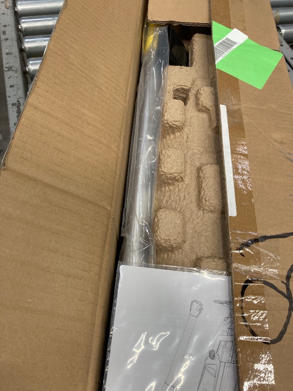 Photo 1 of (2025 New)Efurden Cordless Pool Vacuum, Handheld Pool Vacuum with Running Time up to 60-Minutes for Above Ground Pools, Spas and Hot Tubs, Yellow