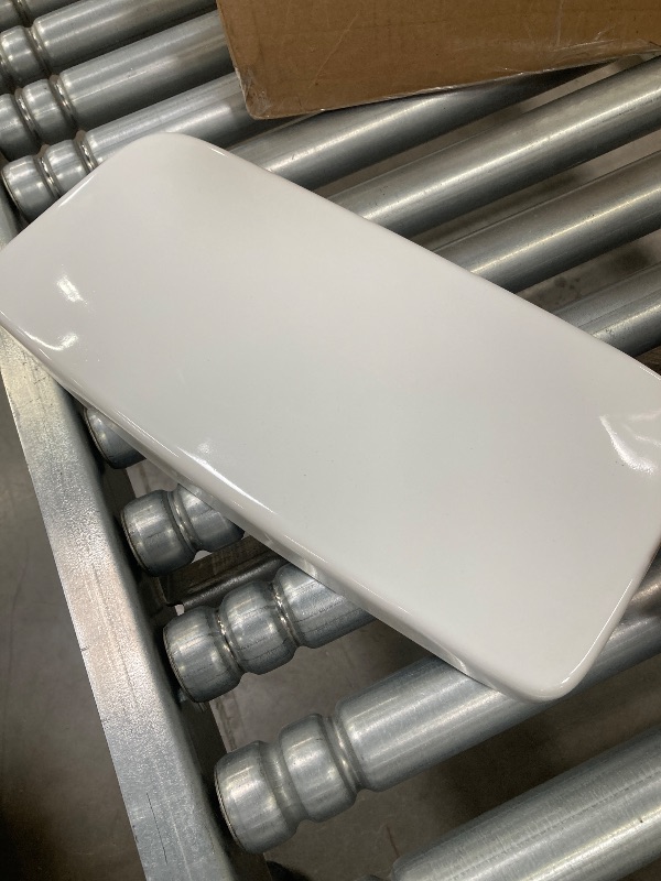 Photo 1 of ***(ONE PIECE TANK ONLY)***SELLING AS PARTS ONLY***
TOTO Drake WASHLET TANK ONLY Cotton White - MW7763074CEG#01