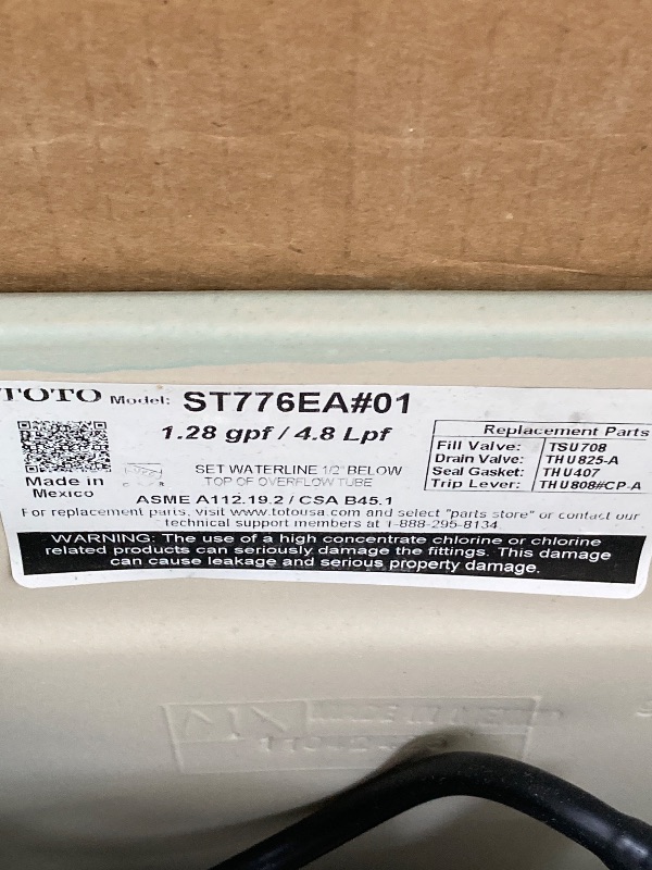 Photo 1 of ***(ONE PIECE TANK ONLY)***SELLING AS PARTS ONLY***
TOTO Drake WASHLET TANK ONLY Cotton White - MW7763074CEG#01