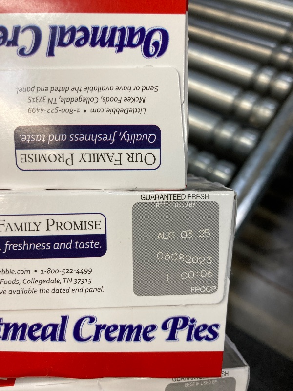 Photo 1 of **3pack**Little Debbie Oatmeal Crème Pie 16. 2 oz