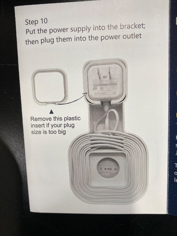 Photo 1 of ***MISSING POWER PORT*** SELLING AS PARTS ONLY***
Outlet Wall Mount Only for eero 6 & eero 6+ mesh Wi-Fi System, No Messy Wires & Space Saving Outlet Mount Holder for eero 6 Extender (1 Pack)