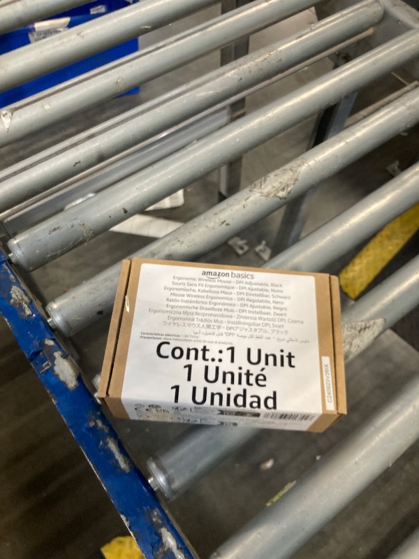 Photo 1 of Amazon Basics Computer Mouse Wireless, Ergonomic, 2.4 GHz Optical, DPI Adjustable, Compatible With PC, Mac, Laptop, Black