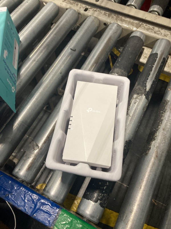 Photo 1 of TP-Link AX1500 WiFi Extender Internet Booster(RE500X), WiFi 6 Range Extender Covers up to 1500 sq.ft and 25 Devices,Dual Band, AP Mode w/Gigabit Port, APP Setup, OneMesh Compatible