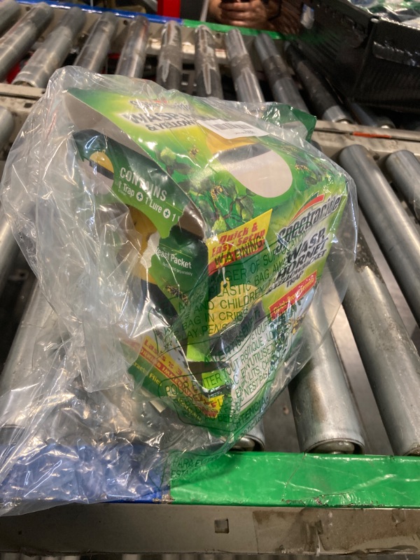 Photo 1 of **open box**Spectracide Wasp, Hornet & Yellowjacket Trap, Hanging Wasp & Hornet Trap with a Quick-Drown Formula That Submerges & Kills Insects, 1 Count