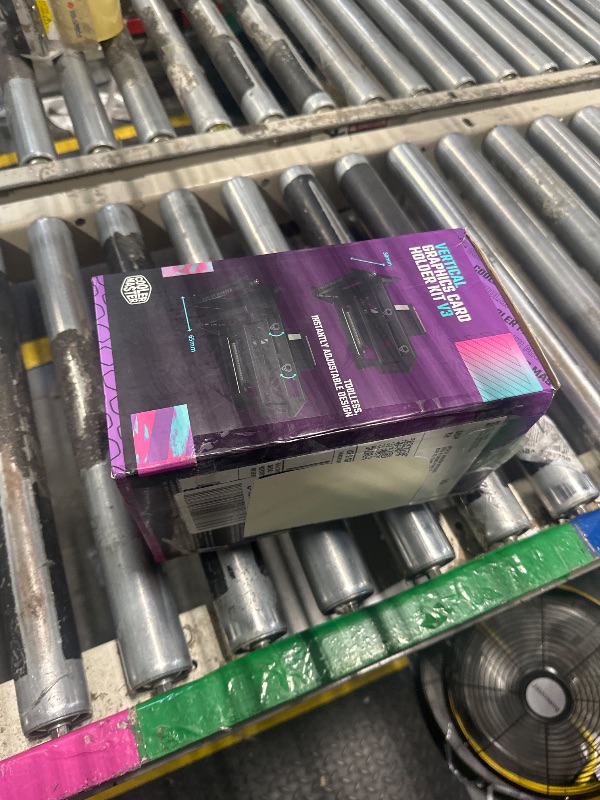 Photo 1 of Cooler Master Vertical GPU Holder Kit V3, for E-ATX/ATX/mATX PC Case & PCI-E 4.0 Devices, Adjustable Modular Video Card Support, Thick SGCC Steel Bracket, 165 mm Riser Cable Included - Black