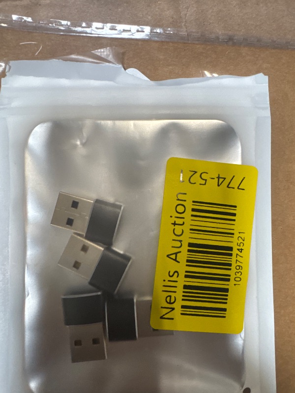 Photo 1 of ????? ???????? USB to USB C Adapter,Type-C Female to A Male Car Charger OTG Converter for Apple Watch Ultra 8 9 10,iPhone 16 15 14 13 Pro Max,Samsung S24,Nintendo Switch,AirPods,iPad,Car