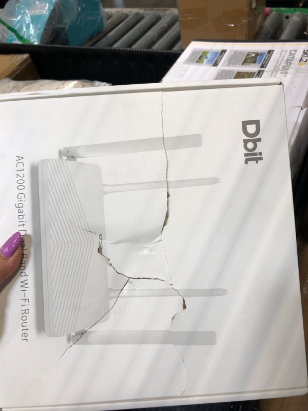Photo 1 of DBIT AC1200 Gigabit WiFi Router 2.4GHz +5GHz Dual Band MU-MIMO Wireless Internet Router, 4 x 10/100/1000Mbps Ethernet Ports, 4 x 5dBi Antennas, Support Router, AP, Repeater Mode, EasyMesh, White