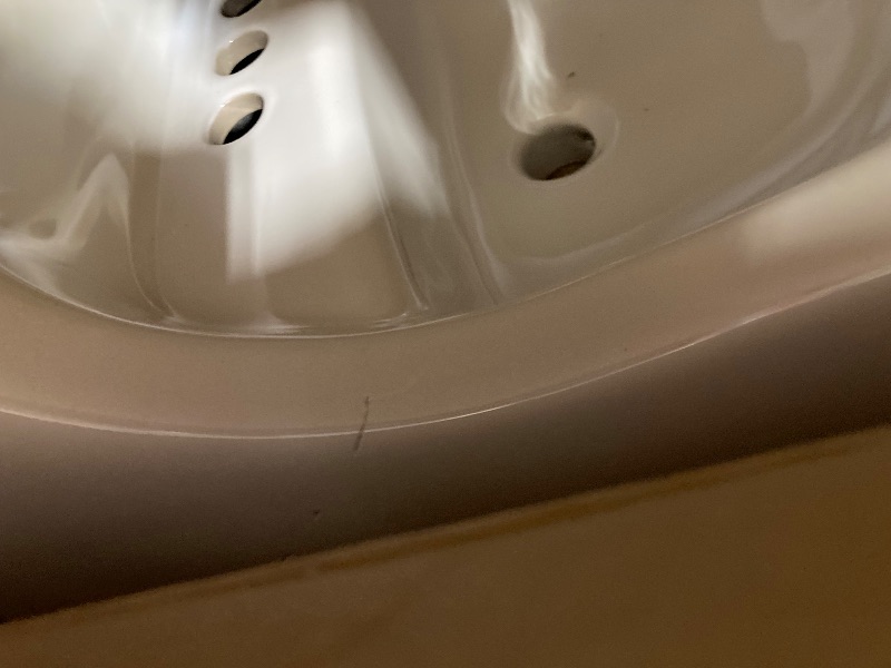 Photo 1 of **small crack on side**Kohler K-2007-0 Kingston Wall-Mount Lavatory, White, 1.38