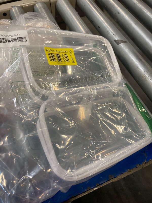 Photo 1 of ***ONLY 2 ****Maple & Lark Bliss Bins - Hard Sided Clear Zipper Case for Storage - Professional-Grade Plastic Clear Zipper Pencil Case, Toiletry Pouch, Travel Organizer, Cosmetic Bag, Toy Storage Bins (2 Pack, M)