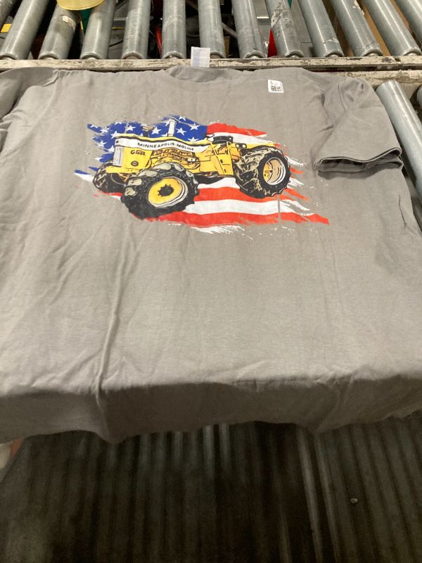 Photo 1 of ** UNKNOWN SIZE***USA | MINNEAPOLIS | MOLINE G1000 Tractor T-Shirt