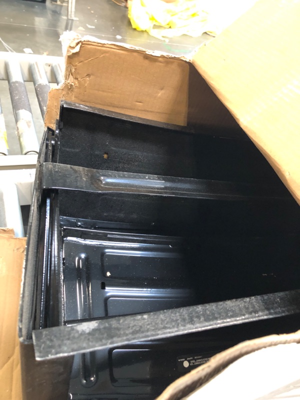 Photo 1 of ** VERY USED ** Lippert Components 432687 24' Radius Corner Manual Step - Triple, 7' Rise , Black