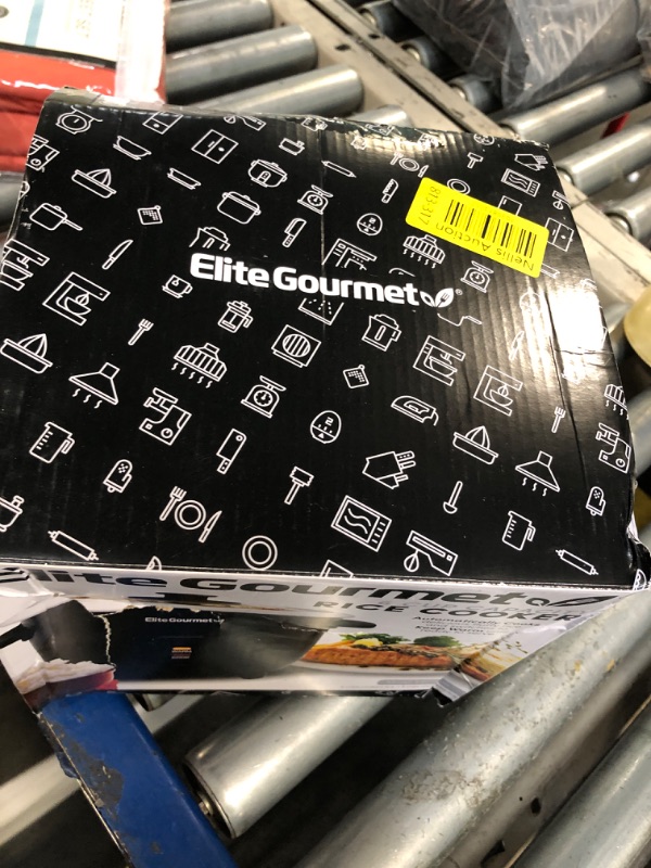 Photo 1 of ** very used / Dirty  ** Elite Gourmet ERC003B Electric Rice Cooker with Automatic Keep Warm Makes Soups, Stews, Grains, Hot Cereals, 6 Cups Cooked (3 Cups Uncooked), Black