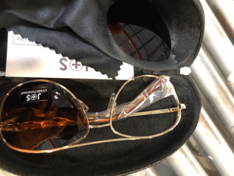 Photo 1 of ** DAMAGE LENT ** J+S Premium Military Style Classic Aviator Sunglasses, Polarized, 100% UV protection for Men Women (Medium Frame - Gold Frame/Brown Lens)