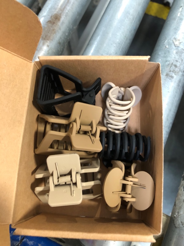Photo 1 of **MISSING 2 CLIPS** DEPOKA Matte Hair Clips for Women and Girls - Rectangle and Double Row Small Claw Clips for Thin/Medium Fine Hair - Nonslip Jaw Clips (Beige, Khaki, Brown, Black)