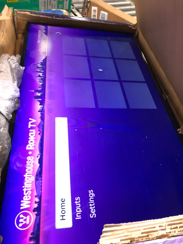 Photo 1 of ** MISSING CONTROL ** Roku Smart TV 2025 – 40-Inch Select Series, 1080p Full HD TV – RokuTV with Voice Remote – Flat Screen LED Television with Wi-Fi for Streaming Live Local News, Sports, Family Entertainment