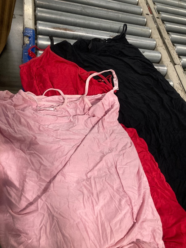 Photo 1 of  Womens Clothes size xl pack x 3 