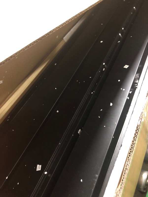 Photo 1 of ** SET 2 BOX ** 6*8 FT Outdoor Walk-in Greenhouse, Polycarbonate Green House, Heavy Duty Greenhouse with Vented Roof Window, Windproof Aluminum Frame, Suitable for Outside Gardening, Backyard, Patio