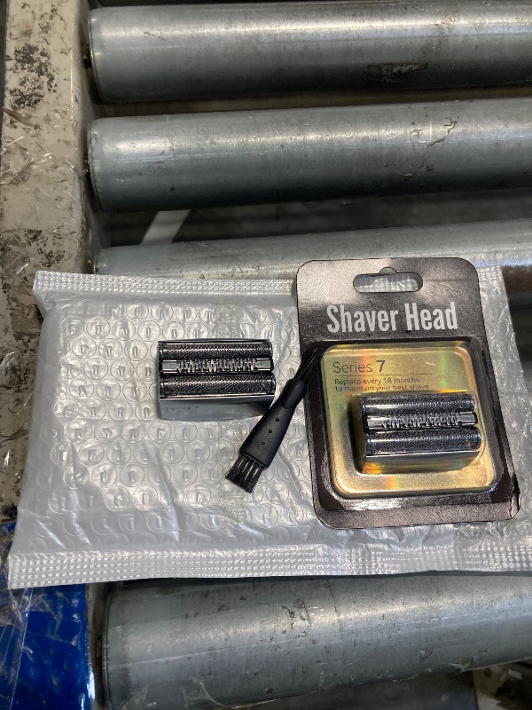Photo 1 of *******ONE IS OUT OF THE PACKAGING*********2pc Series 7 70S Electric Shaver Replacement Head for BRAU n Series 7, Compatible with BRA un Series 7 Men Razor for 720cc, 730cc, 735s, 750cc, 760cc, 790cc, and 795cc Etc Shaver Foil