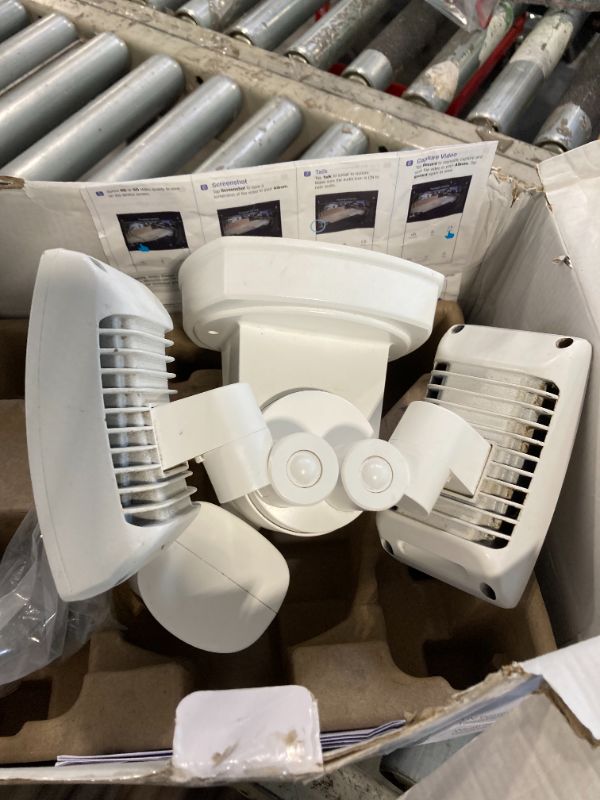 Photo 1 of ***MISSING HARDWARE***
Feit Electric SEC5000/CAM/WIFI Outdoor LED Smart Security Camera with Motion Sensor, 2-Way Audio, 5000 Lumens Floodlight, Works with Alexa and Google Asst, Alarm, Hardwired, Updated Version of SEC3000