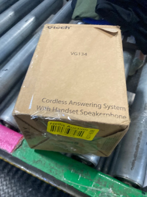 Photo 1 of ***SIMILAR PRODUCT***
VTech Cordless Phone with Large Display and Big Buttons, DECT 6.0 with Caller ID/Call Waiting, Full Duplex Speakerphone, ECO Mode, Last 10 Number Redial, Easy to Use,VG231