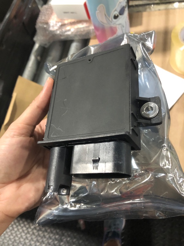 Photo 1 of 97379635 Diesel Glow Plug Controller 97304030 Compatible With Chevrolet Silverado 2500/3500 2001-2005, for GMC Sierra 2500/3500 2001-2005, for Cadillac Escalade/Chevrolet Tahoe 2005 Replace RY1556