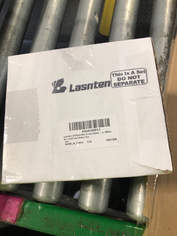 Photo 1 of Lasnten 30 Pack Box Cutter Retractable Utility Knife 18mm Wide Blade Cardboard Cutter Suitable for Office Art, Craft and Home Use