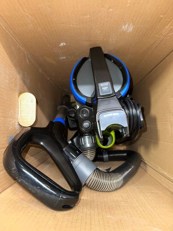 Photo 1 of **NEEDS TO BE CLEANED** Bissell MultiClean Allergen Pet Upright Vacuum with HEPA Seal System, 2999 ** makes a loud noise **