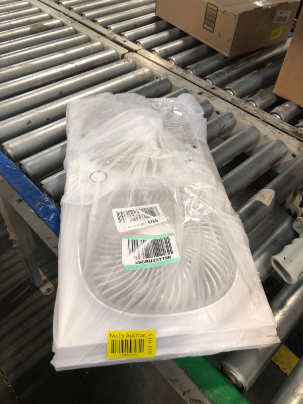 Photo 1 of ** two**
Comfort Zone CZ329WT 9" Dual Window Fan with 180° Rotating Fans, 2-Speeds, Plastic Removable Bug Screen, Individually Rotating Fan Heads, White