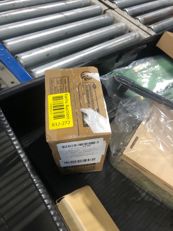 Photo 1 of ** GREEN**
SONGMICS Jewelry Box, Travel Jewelry Case, 2-Layer Jewelry Holder Organizer, Portable Versatile Earring Storage, for Larger Accessories, Ink Black UJBC166B01