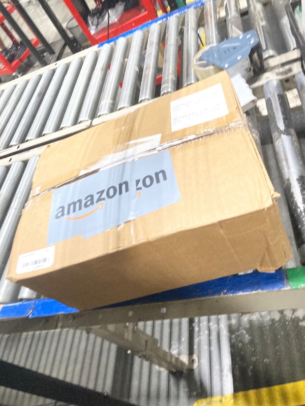 Photo 1 of **ONLY 4***Fitable 8 Pack White Table Cloths 120 Inch Round - Stain Resistant and Washable Tableclothes, Polyester Fabric Table Covers for Wedding, Party, Banquet, Formal Events