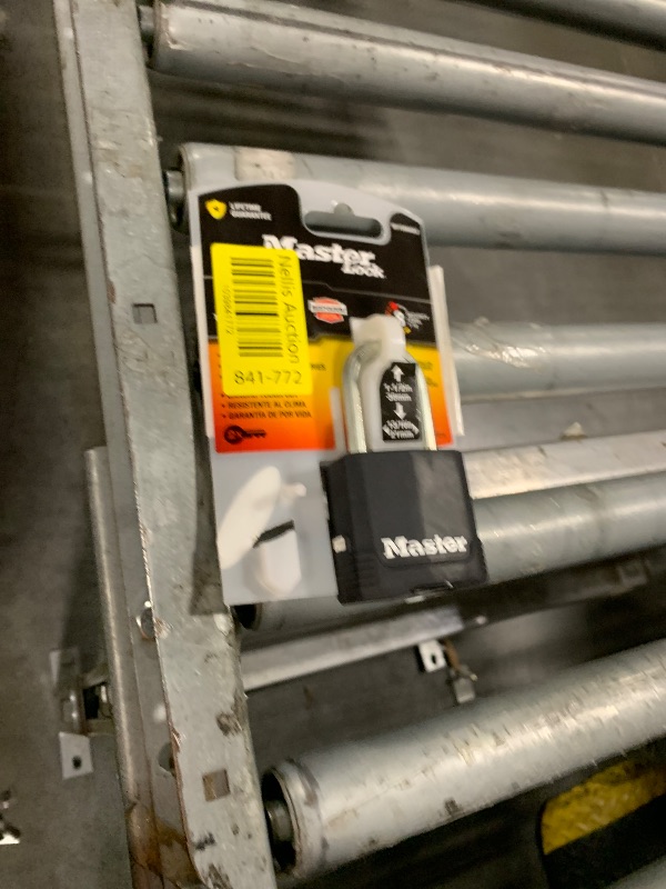 Photo 1 of **key missing**Master Lock Magnum Heavy Duty Outdoor Padlock with Key, Weather Resistant Body and Cut Resistant Shackle make Lock Perfect for Fences, Gates, Sheds, M115XDLF