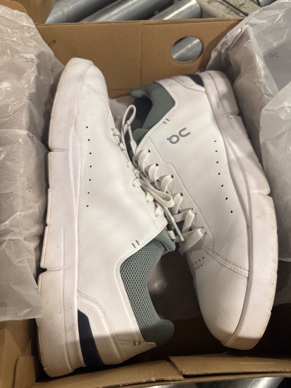 Photo 1 of ** USED/ DIRTY**  On Mens The Roger Advantage Textile Synthetic White Eucalyptus Trainers M12 US