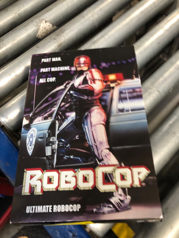 Photo 1 of NECA Robocop Ultimate 7IN Action Figure