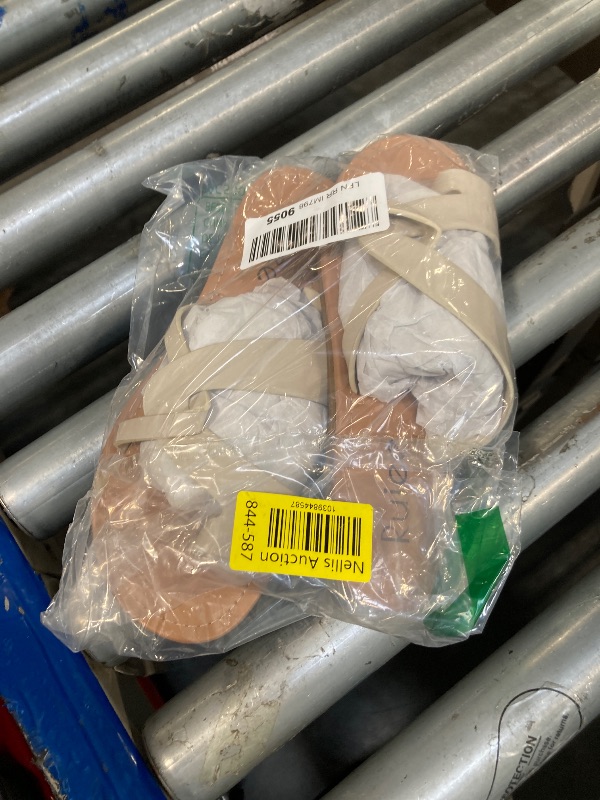 Photo 1 of *** so used***Ruiee Women's Flat Slides Sandals, Summer Flip Flops Comfort Round Open Toe Slip On Strap Thong Beach Shoes for Women.(LR22003,Beige,Size8)