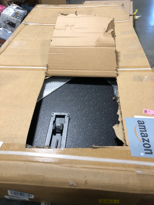 Photo 1 of ***SOME DAMAGE TO RIGHT SIDE****Hard Top Tri Fold tonneau Cover Compatible with 1999-2025 F250 F350 SuperDuty 8.2ft Bed (98"), Alloy Steel and Fiberglass Made