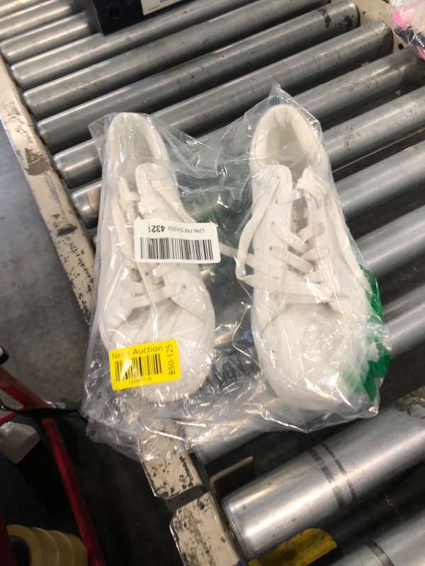 Photo 1 of *DIRTY* ZGR Men's Synthetic Leather White Sneakers,Low Top White Tennis Shoes,Lace up Casual Shoes(White,US6)