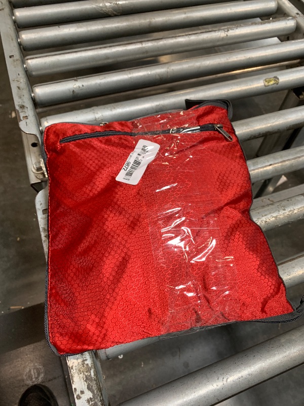 Photo 1 of ***similar item*** see pic***Gonex 60L Packable Travel Duffle Bag Foldable Duffel Bags for Luggage Gym Sports Camping Travelling Cycling Storage Shopping Water & Tear Resistant Red