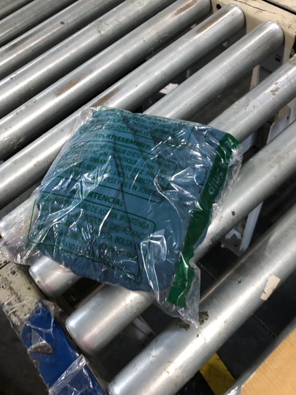 Photo 1 of **NEEDS TO BE CLEANED** Dokotoo Rash Guard for Womens Long Sleeve Swimsuit Shirt UV UPF50+ Protection Swimwear Tops with Thumb Hole 1/4 Zip Summer 2025 Surfing Tshirt Drawstring Waist Bathing Suit Beachwear Sea Green M