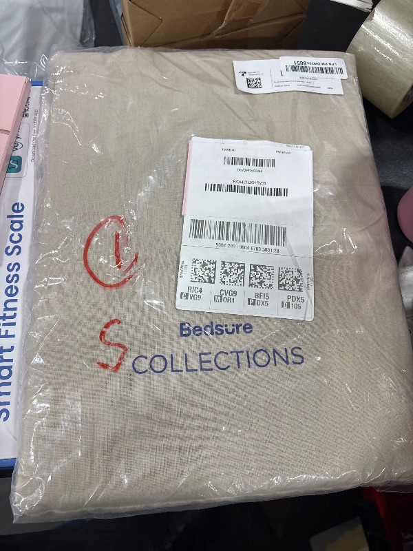 Photo 1 of Bedsure Linen Duvet Cover King Size - Linen Cotton Blend Bedding Set, Soft & Cozy, 3 Pieces, 1 Duvet Cover 104x90 Inches and 2 Pillowcases, Natural Color Cooling Bedding, Comforter Sold Separately