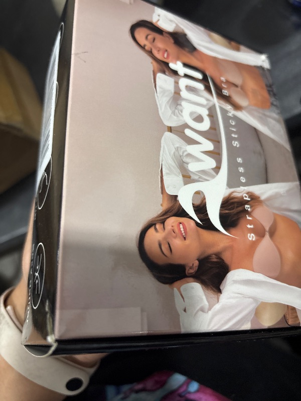 Photo 1 of Awant Strapless Sticky Bra Invisible Silicone Adhesive Bra Backless Pushup Lift Beige and Black Cup Band D