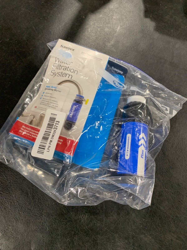 Photo 1 of Sawyer Products SP134 TAP Water Filtration System, Fits Faucets & Hose Bibs, Blue (one Size)