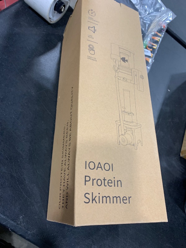 Photo 1 of Protein Skimmer for Saltwater Aquariums, DC Pinwheel Pump for 50 Gals Fish Tank, Hang On, Internal, Not for Rimmed Tank