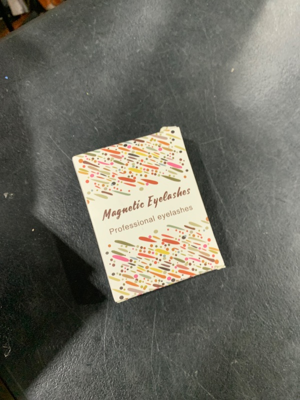 Photo 1 of Magnetic Eyelashes Natural Look - 2 Pairs 5 Double Strength Magnets Reusable Magnetic Eyelashes with Applicator and Mirror, Easy to Wear&Remove Waterproof No Glue Needed Lashes(Manga Look)