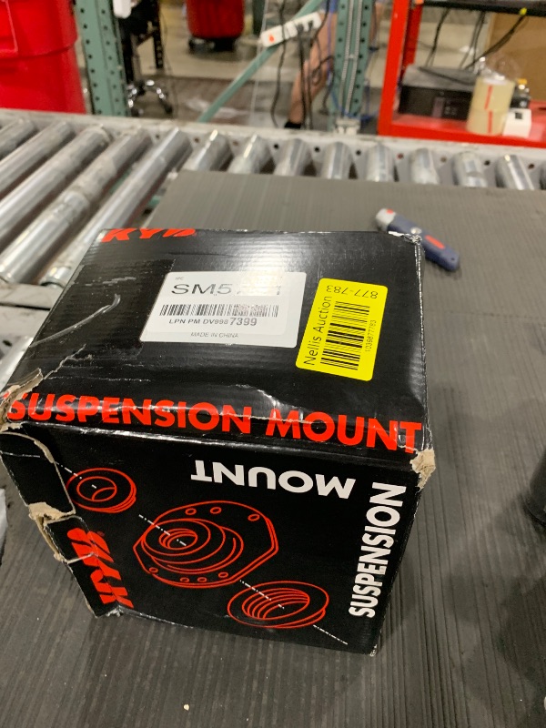 Photo 1 of KYB SM5781 - Strut Mount Kit