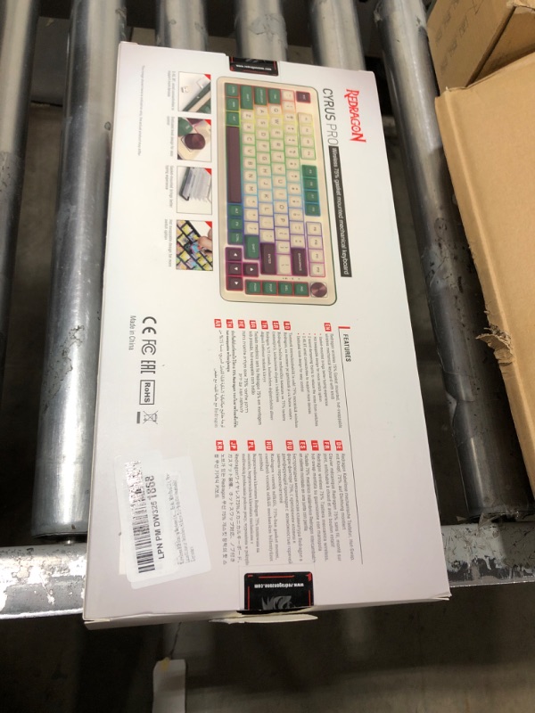 Photo 1 of Redragon K681 Pro Wireless Mechanical Keyboard, Gasket Mounted RGB Gaming Keyboard with Volume Knob, MDA-Profile, Pre-Lubed Linear Switches, 81 Keys 75? Tri-Mode Hot Swappable for PC/Xbox/PS (Matcha)