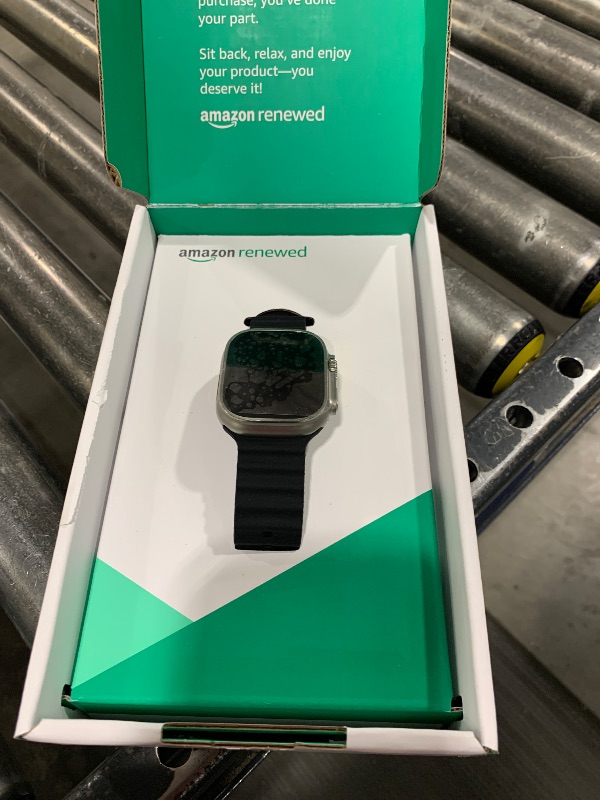 Photo 1 of Apple Watch Ultra [GPS + Cellular 49mm] Titanium Case with Midnight Ocean Band, One Size (Renewed Premium)