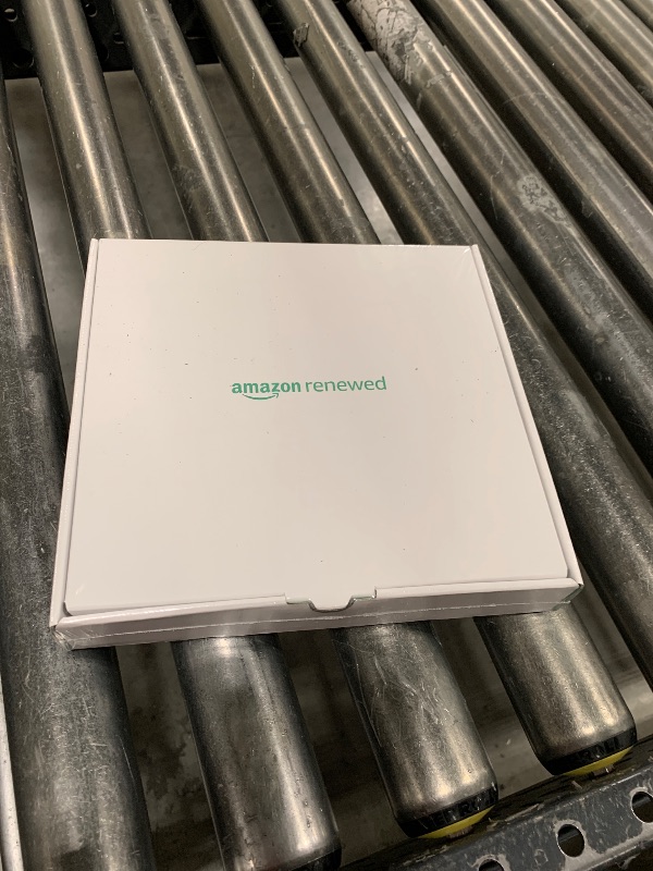 Photo 1 of Apple iPhone 15 Pro, US Version, 128GB, White Titanium - Unlocked (Renewed Premium)